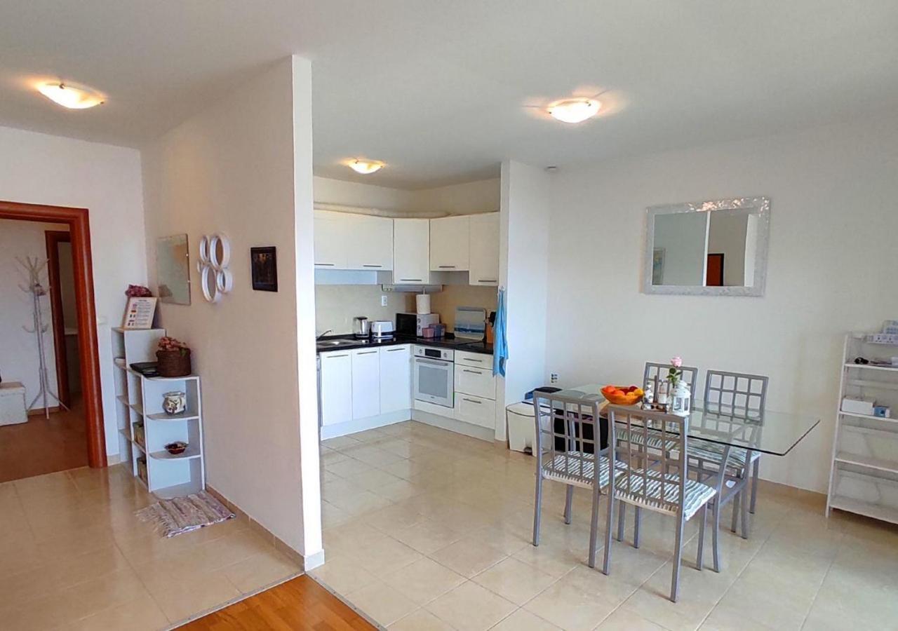 Apartment Idlerocks Trogir Eksteriør bilde